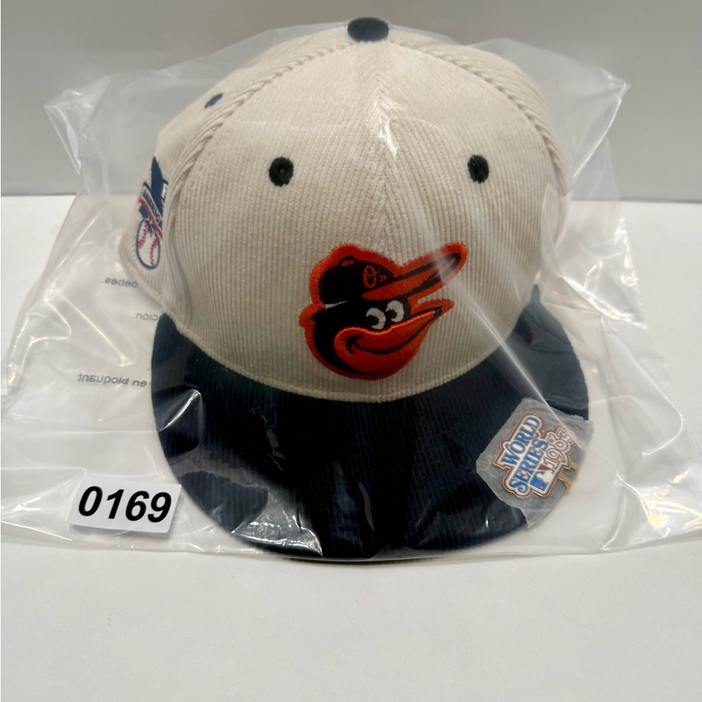 New Era Baltimore Orioles 59Fifty Corduroy Hat Cream 1983 World Series Pin NWTA6 - Picture 9 of 9